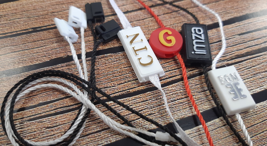 Принимаем заказы на пломбы, биркодержатели